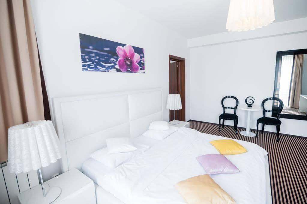 Alex&george Boutique Hotel 4*