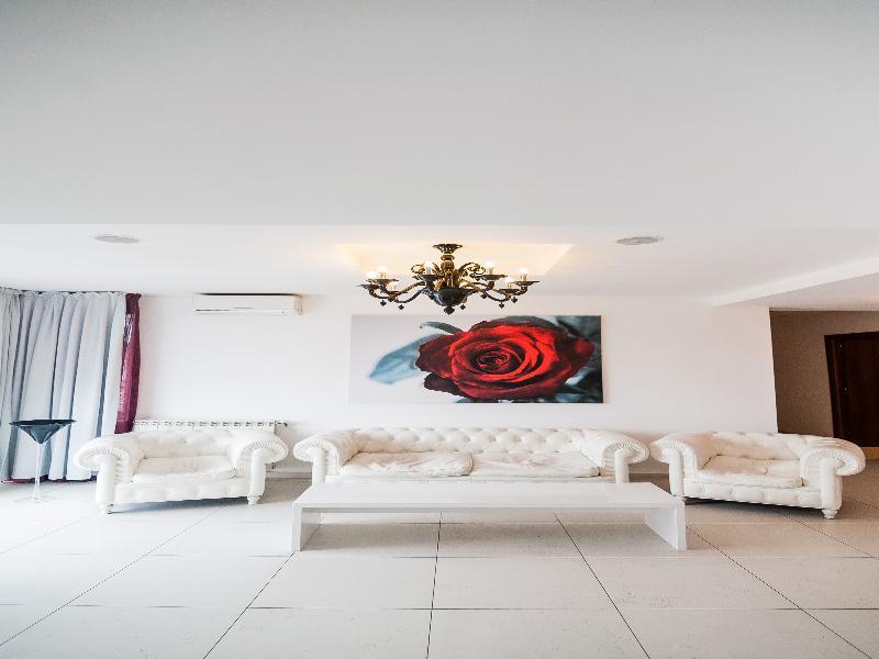 Alex&george Boutique 4*