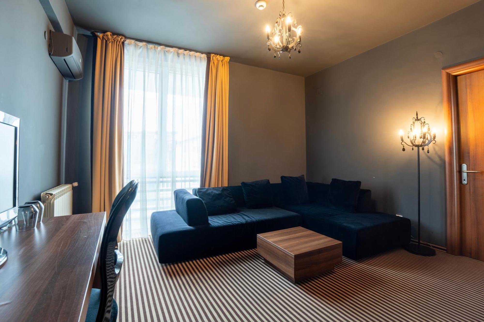 Alex&george Boutique Hotel