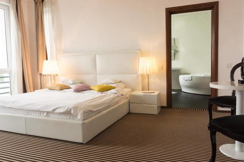 Hotel Alex&george Boutique